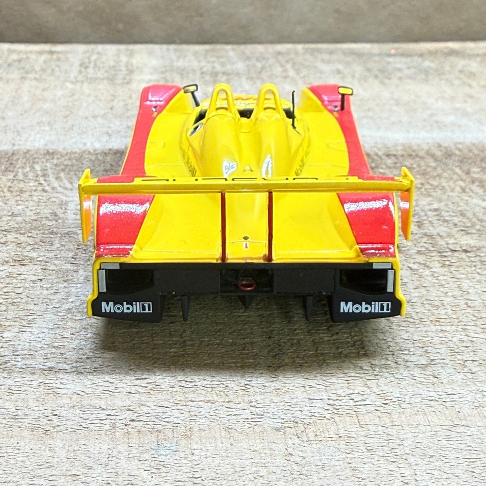 Minichamps Porsche RS Spyder DHL 6 Pauls Model Art 1:43 Diecast Car ALMS 2006 - Picture 4 of 9